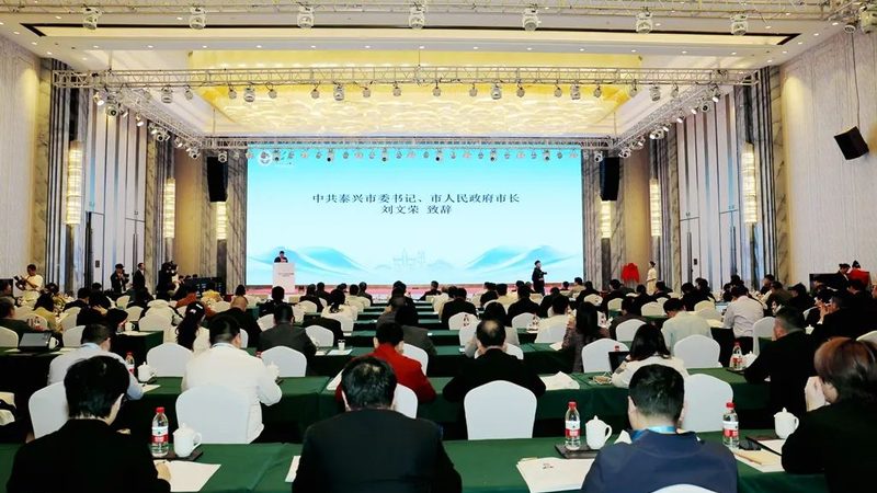 环保分散剂优缺点对比：揭秘其在涂料中的应用奥秘